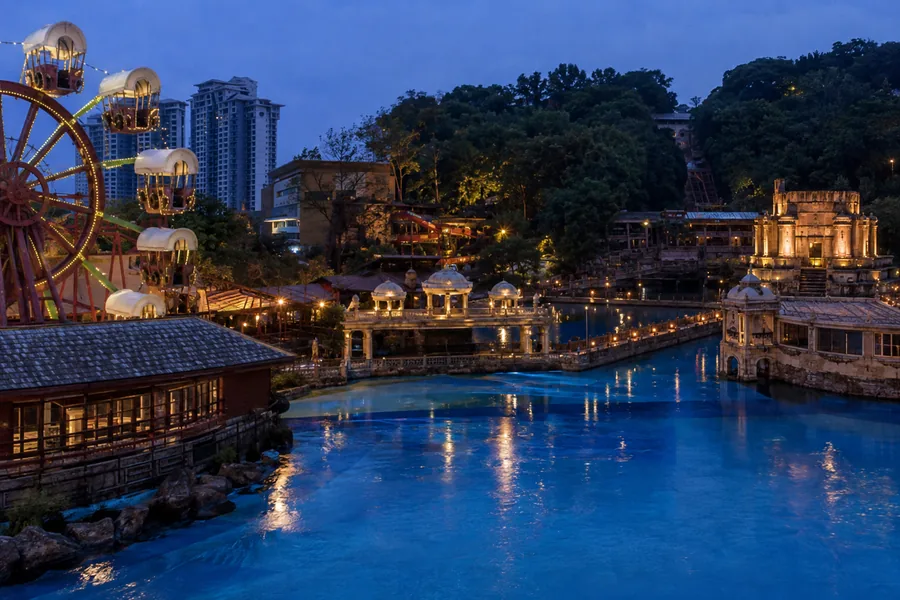 විනෝද උද්‍යාන සවාරි